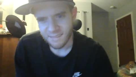 Snapshot of jaybrik92 chatting on 07-06-26, 01:46 Jlio Delgauto online show from 07-06-26, 01:46