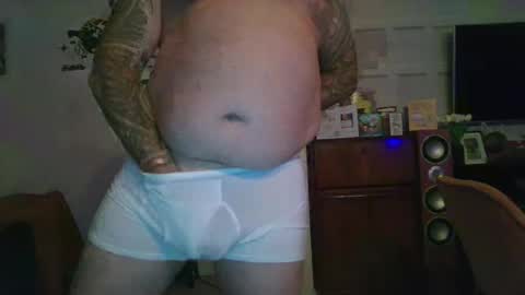 Snapshot of jaycat73 chatting on 07-12-26, 12:45 jaycat73 online show from 07-12-26, 12:45