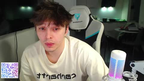 Jayce online show from 04-08-26, 04:07