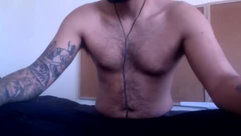 Snapshot of jayclit007 chatting on 02-23-25, 02:25 infogushy online show from 02-23-25, 02:25