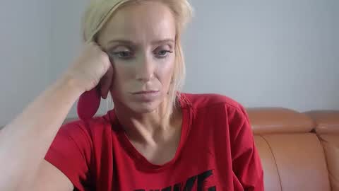 Blondie Queen Jayden online show from 05-28-26, 07:33