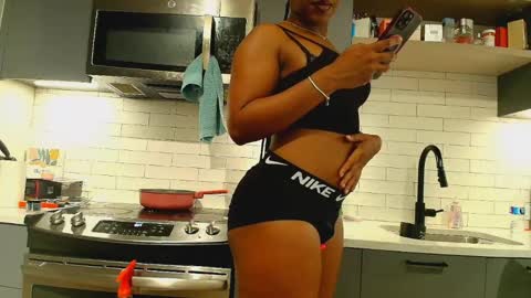 Naomiruty online show from 06-01-26, 01:07