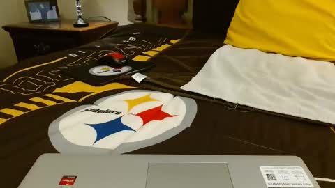 Snapshot of jayscott57 chatting on 12-21-24, 07:27 Jay online show from 12-21-24, 07:27