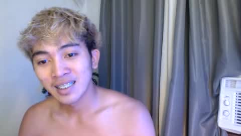 jaysee_hugecox online show from 05-31-26, 07:59