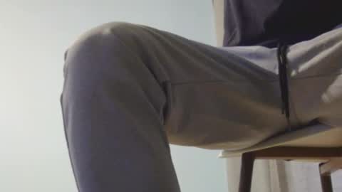 Snapshot of jaysky5463 chatting on 11-11-25, 09:26 rtyhnrtshjrsehgbt online show from 11-11-25, 09:26