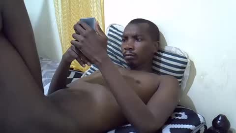 Snapshot of jayson254 chatting on 12-21-24, 01:15 jayson254 online show from 12-21-24, 01:15