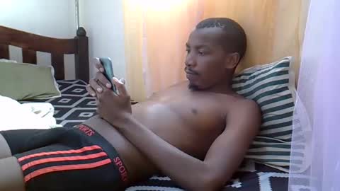 Snapshot of jayson254 chatting on 12-31-24, 05:11 jayson254 online show from 12-31-24, 05:11