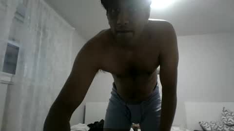 Snapshot of jaystackz36 chatting on 10-22-25, 07:24 jaystackz36 online show from 10-22-25, 07:24