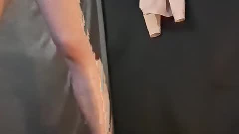 Snapshot of jaysub77 chatting on 11-04-25, 09:58 J online show from 11-04-25, 09:58