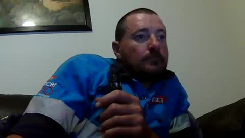 Snapshot of jaz1981 chatting on 01-14-25, 12:03 Jaz online show from 01-14-25, 12:03