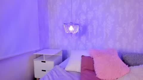 Snapshot of jazlin_angels chatting on 07-14-26, 10:21 JAZLIN ANGELS online show from 07-14-26, 10:21