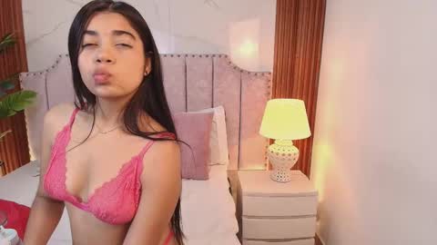 Jazmin online show from 11-07-25, 07:19