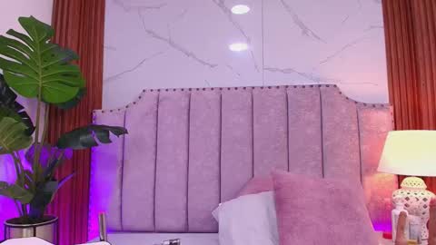 Jazmin online show from 03-12-26, 06:36