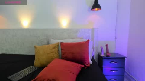 Jazmin online show from 05-16-26, 12:40