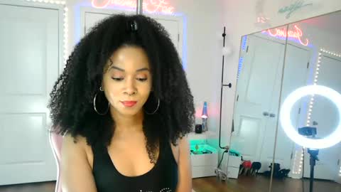 Snapshot of jazminefox chatting on 08-05-26, 05:38 Jazmine Fox online show from 08-05-26, 05:38