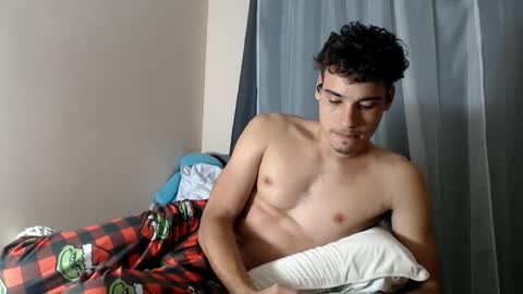 Lin online show from 04-26-26, 02:53