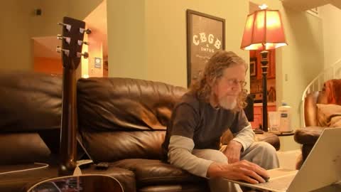 Snapshot of jdineuless chatting on 12-28-24, 10:23 JDinEuless online show from 12-28-24, 10:23