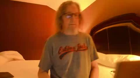 JDinEuless online show from 05-10-26, 10:15