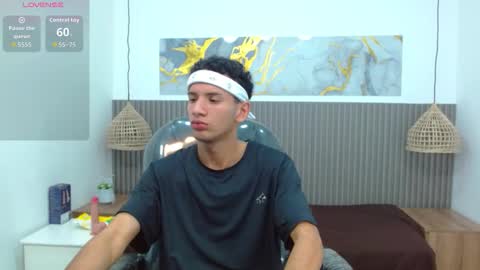 Snapshot of jdwhite18 chatting on 02-18-26, 04:30 jdwhite18 online show from 02-18-26, 04:30