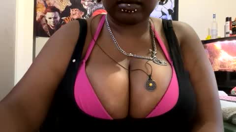 Snapshot of jdx00 chatting on 04-25-26, 11:35 jdx00 online show from 04-25-26, 11:35