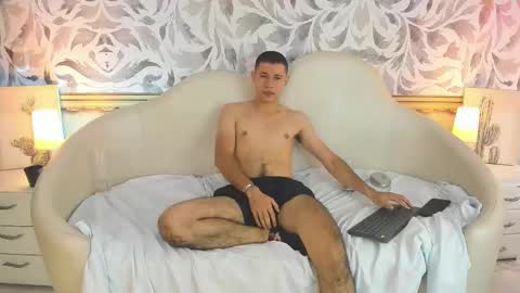 Snapshot of jealous_alfer chatting on 02-13-26, 08:38 Alfer online show from 02-13-26, 08:38