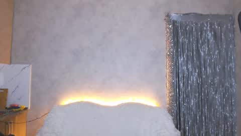 Angel online show from 01-01-25, 08:13