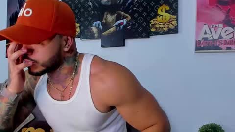 Snapshot of jean_lopez chatting on 03-12-25, 08:41 Jean axelcrow Modelo Independiente online show from 03-12-25, 08:41