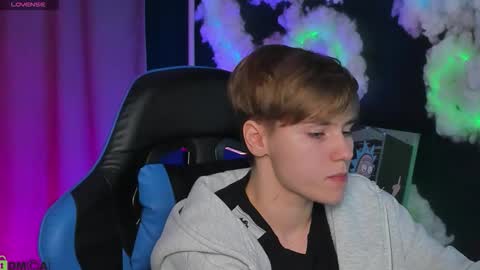 jean_wilsons online show from 12-21-25, 11:17