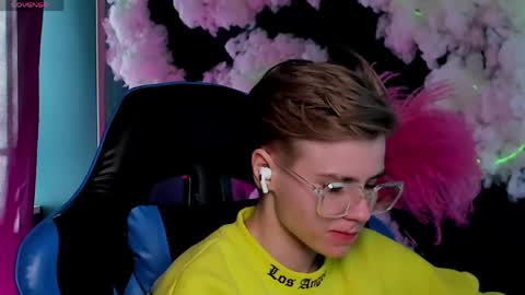 jean_wilsons online show from 04-17-26, 11:13