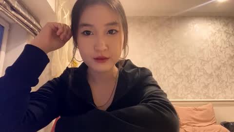 Amelia online show from 03-02-26, 12:56