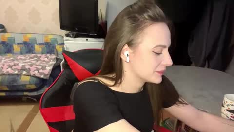 Alice online show from 02-15-26, 03:20