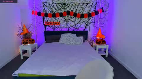 jeanniefox_ online show from 10-20-25, 06:14