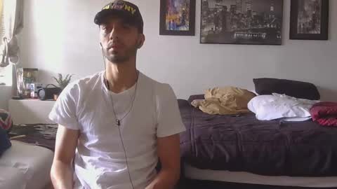Snapshot of jeanpierbello7 chatting on 04-23-26, 08:44 jean pier bello Silva online show from 04-23-26, 08:44