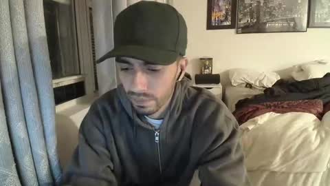 Snapshot of jeanpierbello7 chatting on 05-24-26, 05:01 jean pier bello Silva online show from 05-24-26, 05:01