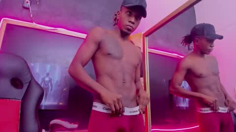 Snapshot of jeanpieroo26 chatting on 02-08-26, 03:54 jeanpieroo26 online show from 02-08-26, 03:54