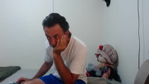 jeans_and_emma online show from 04-03-26, 01:14