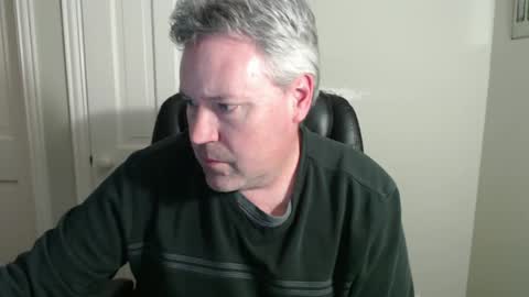 JE online show from 12-21-24, 05:03