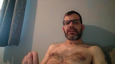 Snapshot of jediknight2 chatting on 12-01-25, 09:58 Matt online show from 12-01-25, 09:58