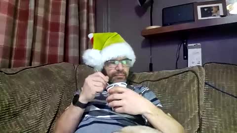 Snapshot of jediknight2 chatting on 12-21-25, 10:50 Matt online show from 12-21-25, 10:50