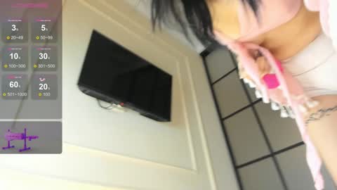 Snapshot of jee__son chatting on 02-07-25, 01:22 jee__son online show from 02-07-25, 01:22