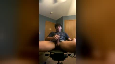Snapshot of jefferycarnild chatting on 04-16-26, 03:29 jefferycarnild online show from 04-16-26, 03:29