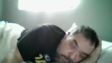 Snapshot of jeffoh28m chatting on 10-12-25, 06:51 jeffoh28m online show from 10-12-25, 06:51