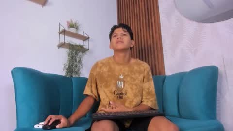 Snapshot of jeffry_wolvess chatting on 02-06-26, 11:57 Jeffry online show from 02-06-26, 11:57