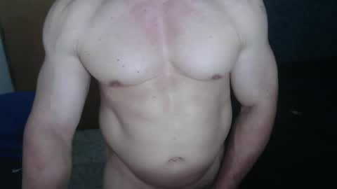 Snapshot of jefmuscletw chatting on 04-27-26, 03:15 brayam online show from 04-27-26, 03:15