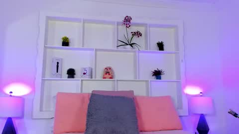 Jehn online show from 11-22-25, 01:21