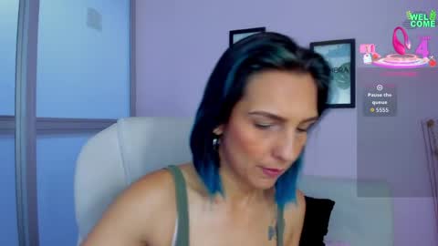 Snapshot of jeidy_arboledaa chatting on 05-15-26, 11:28 Jeidy online show from 05-15-26, 11:28