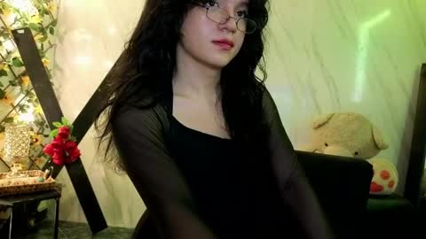 Snapshot of jeimy_garcia chatting on 05-16-26, 01:13 Jeimy Garca online show from 05-16-26, 01:13