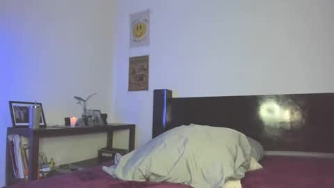 Greys online show from 03-11-25, 02:32