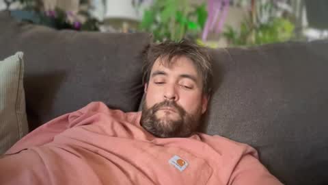 Guy Jones online show from 03-12-25, 08:31