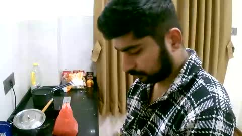 Snapshot of jellynspicy chatting on 05-03-26, 02:01 jellynspicy online show from 05-03-26, 02:01